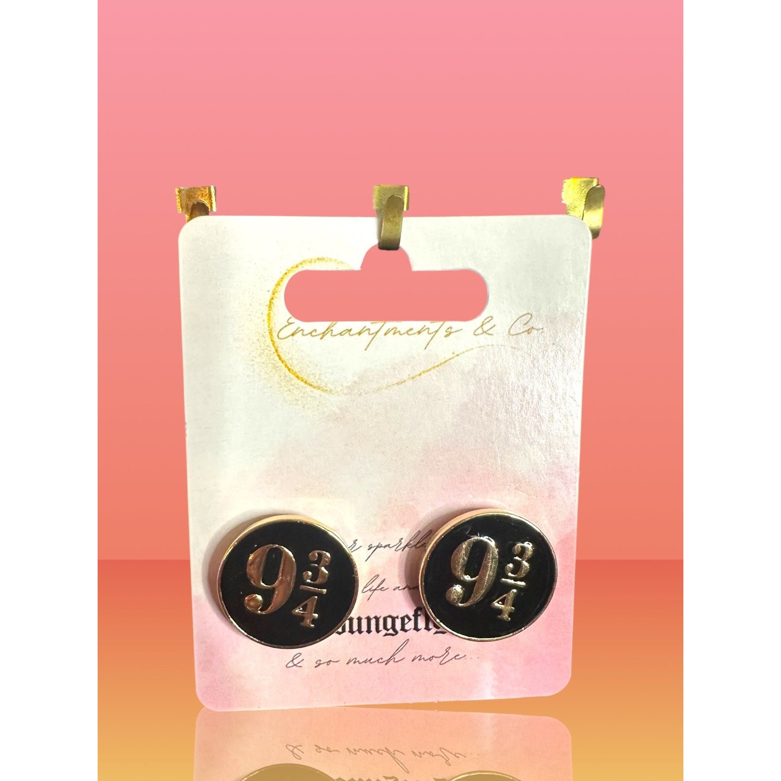 Harry Potter 9 34 Button Earrings 18$